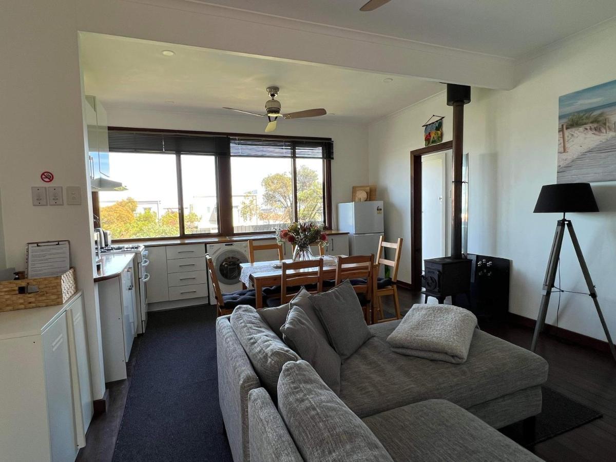 Moana Beach Sunset Holiday Accommodation B Esterno foto
